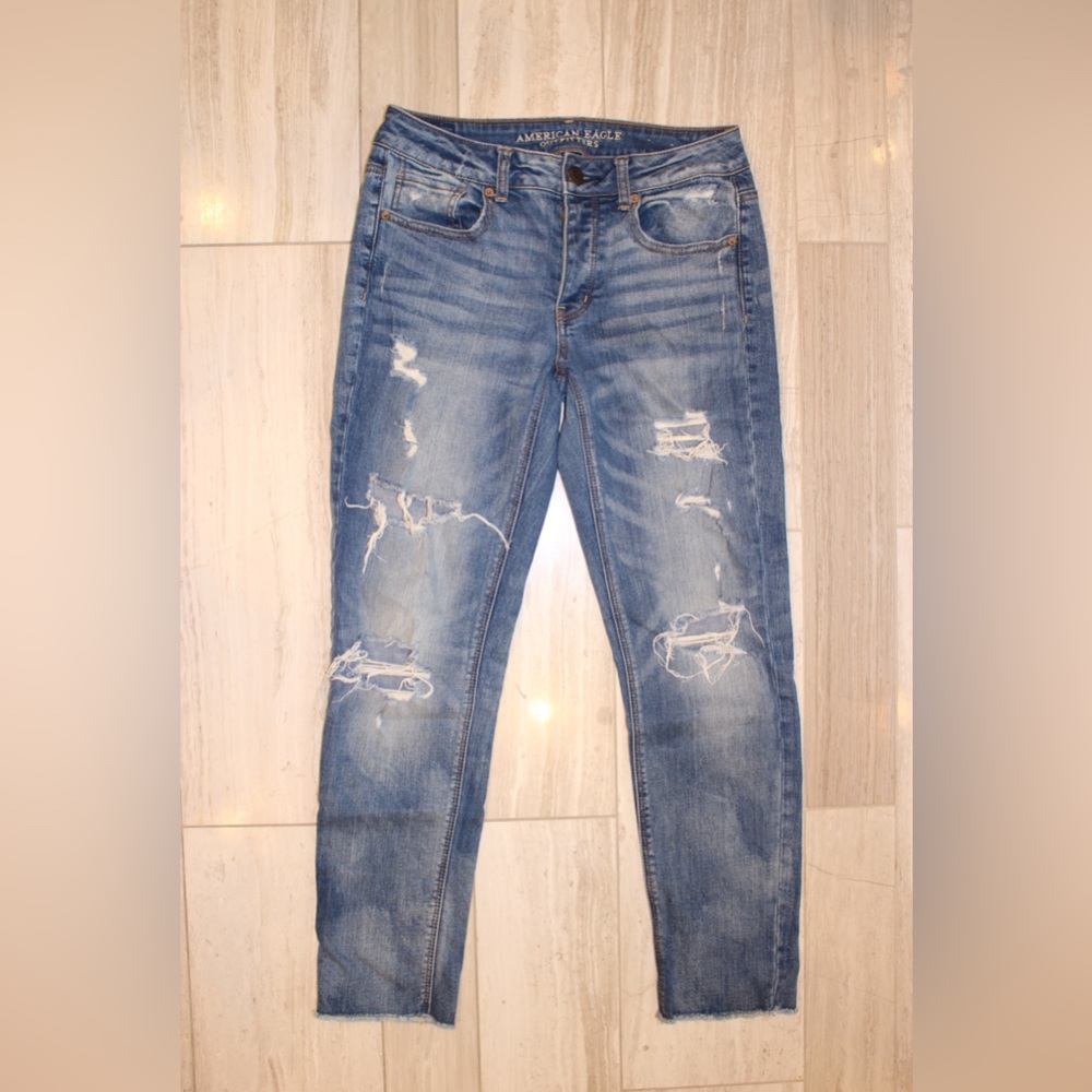 American Eagle Tomgirl Jeans